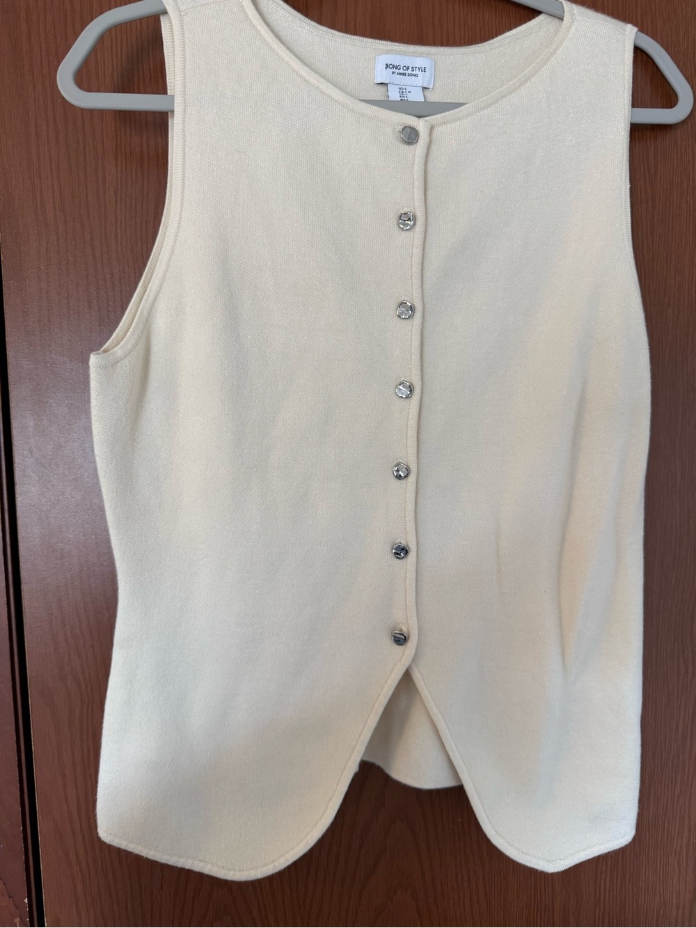 Cream Sleeveless Button-Front Knit Top